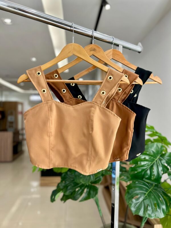 Blusa Cropped Assimétrico. - Imagem 3