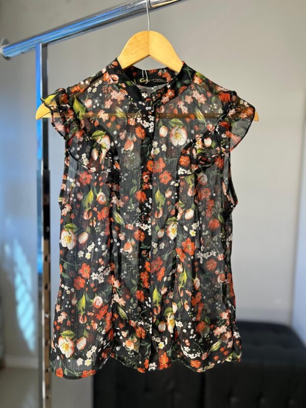 Blusa com Botões e Babado na Manga. - Imagem 2