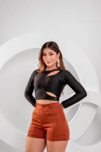 Short com Detalhe no Bolso