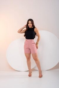 blusa regata versátil ajustada a corpo